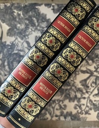 Image 3 of Notre-Dame de Paris, Victor Hugo, éditions de luxe Famot, 2002, en 2 tomes