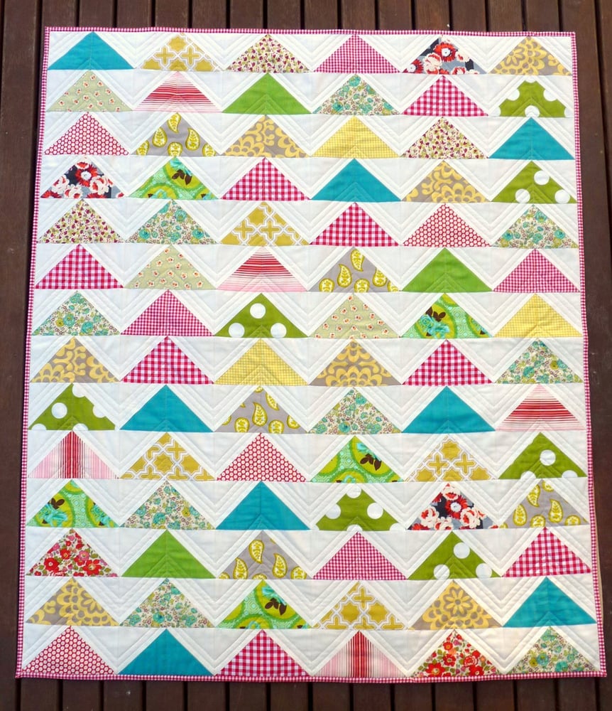 Image of Modern Flying Geese Quilt Pattern (pdf file)