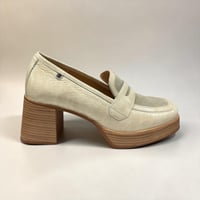 Image 1 of DORKING D439 BEIGE COMBO