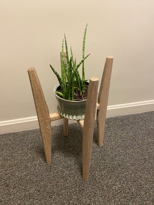 18” Planter stand OAK