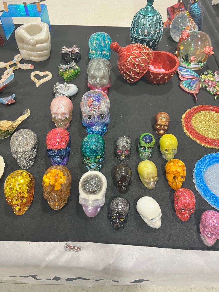 Image of Large Skulls 