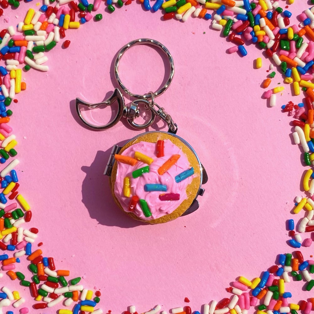 Image of Frosted Sugar Cookie Keychain Mirror