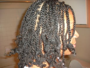 Image of kinky twists