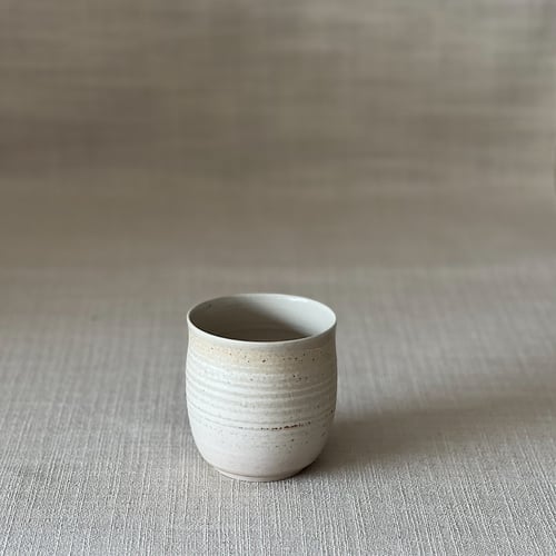 Image of EARTHY PINK CURVED TUMBLER 