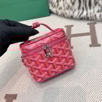 Image 20 of Goyärd Vanity Case