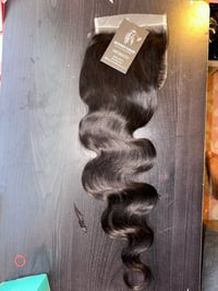 Image 1 of 20 inch 5x5 body wave closure