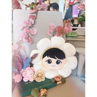 Image 5 of Daisy Jungkook Cushion