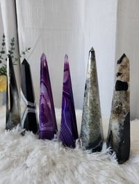 Image 1 of 7" Sardonyx Agate Crystal Towers | White | Purple 6 - Styles