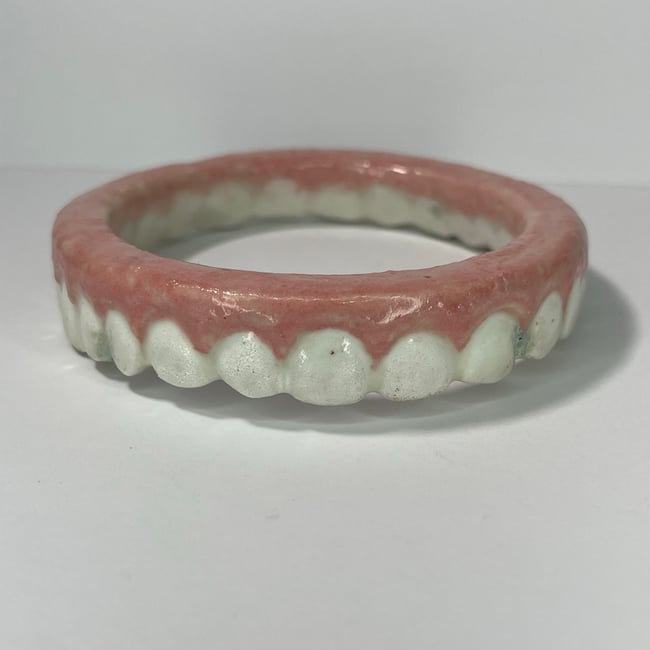 Teeth Bracelet Four - 7.50 in Inner Diameter
