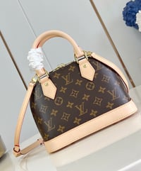 Image 2 of Borsa - Louis Vuitton - Alma BB