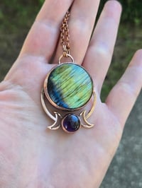 Image 5 of Electroformed labradorite and amethyst moonphase necklace 10