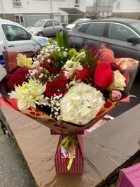Image 8 of Valentines - Florist choice / Luxury box