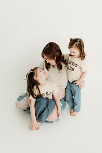 Mother's Day Mini April 26th 