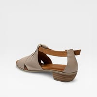 Image 4 of ROAMERS MAE SILVER GREY/COCONUT