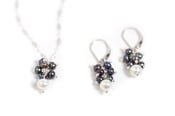 Image of Black and White Pearl Cluster Necklace and Earrings
