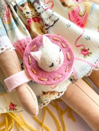 Image 3 of Classic Doll Winnie
