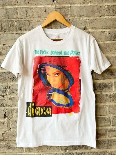 Image of 1991 VINTAGE “DIANA ROSS - THE FORCE BEHIND THE POWER” CONCERT TEE,  SIZE: MEDIUM