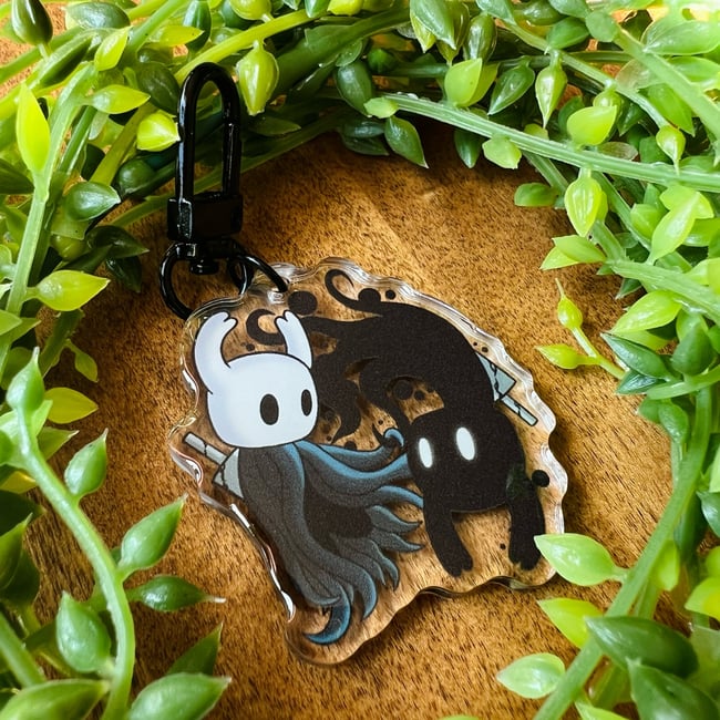 Hollow Knight: Shade and Knight Keychain