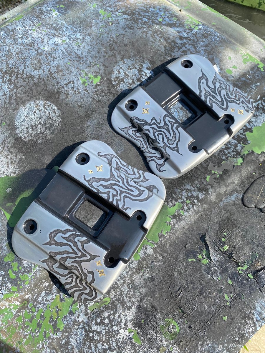 Custom-etch rocker covers | ARROW MFG