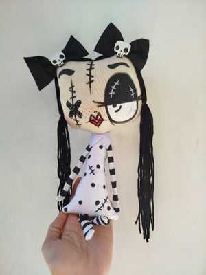 Selena The Spooky Girl!!