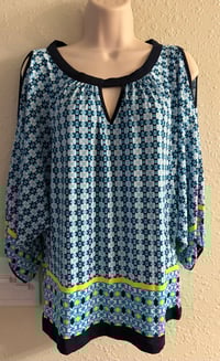 Image 11 of Large Eci New York Open shoulder top #904*8 (Gently Used)