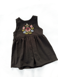 Image 10 of Festkjole med bunadsbroderi