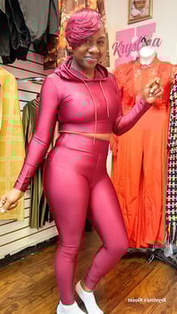 Image 7 of Silky Chill Sets 3 Colors