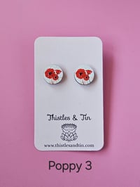 Image 7 of Poppy | Studs 