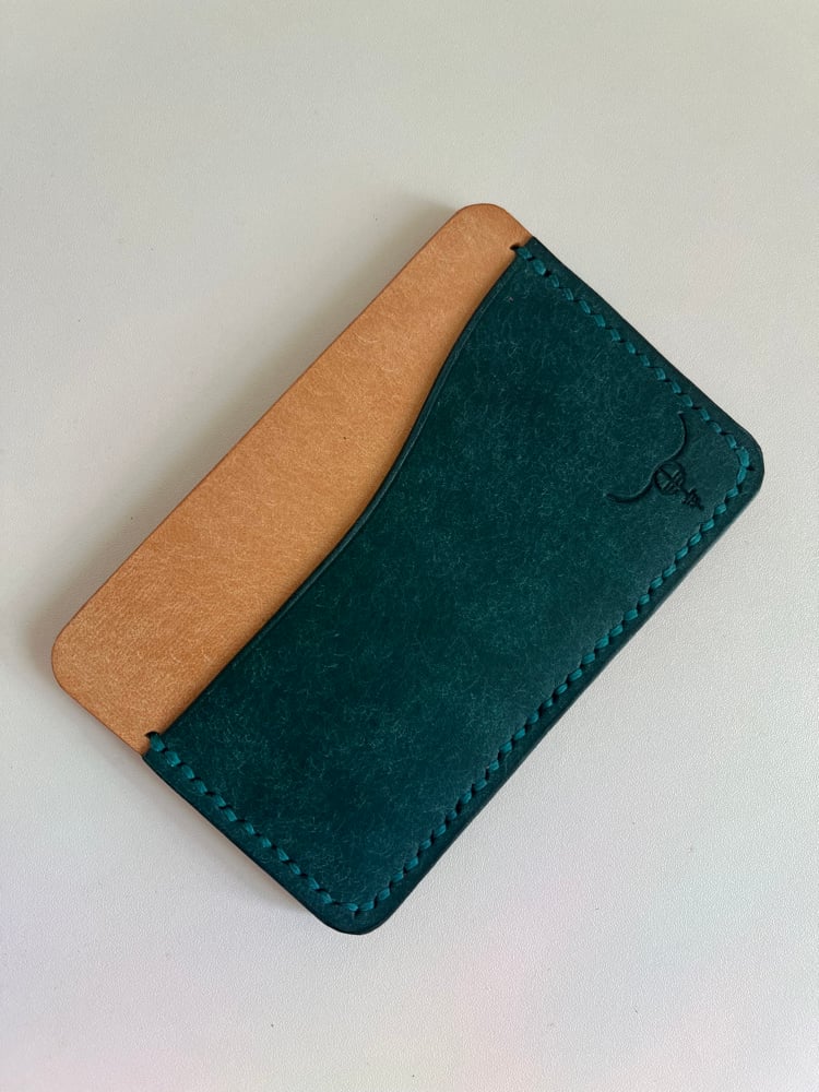 Image of Ortensia/Natural Horizontal Cardholder (Peacock)