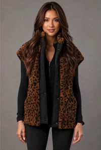 Image 2 of leopard vest - SEPT
