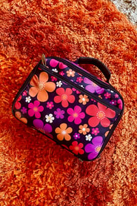 Image 1 of Insulated lunchbox or makeup bag in lazy daze dark