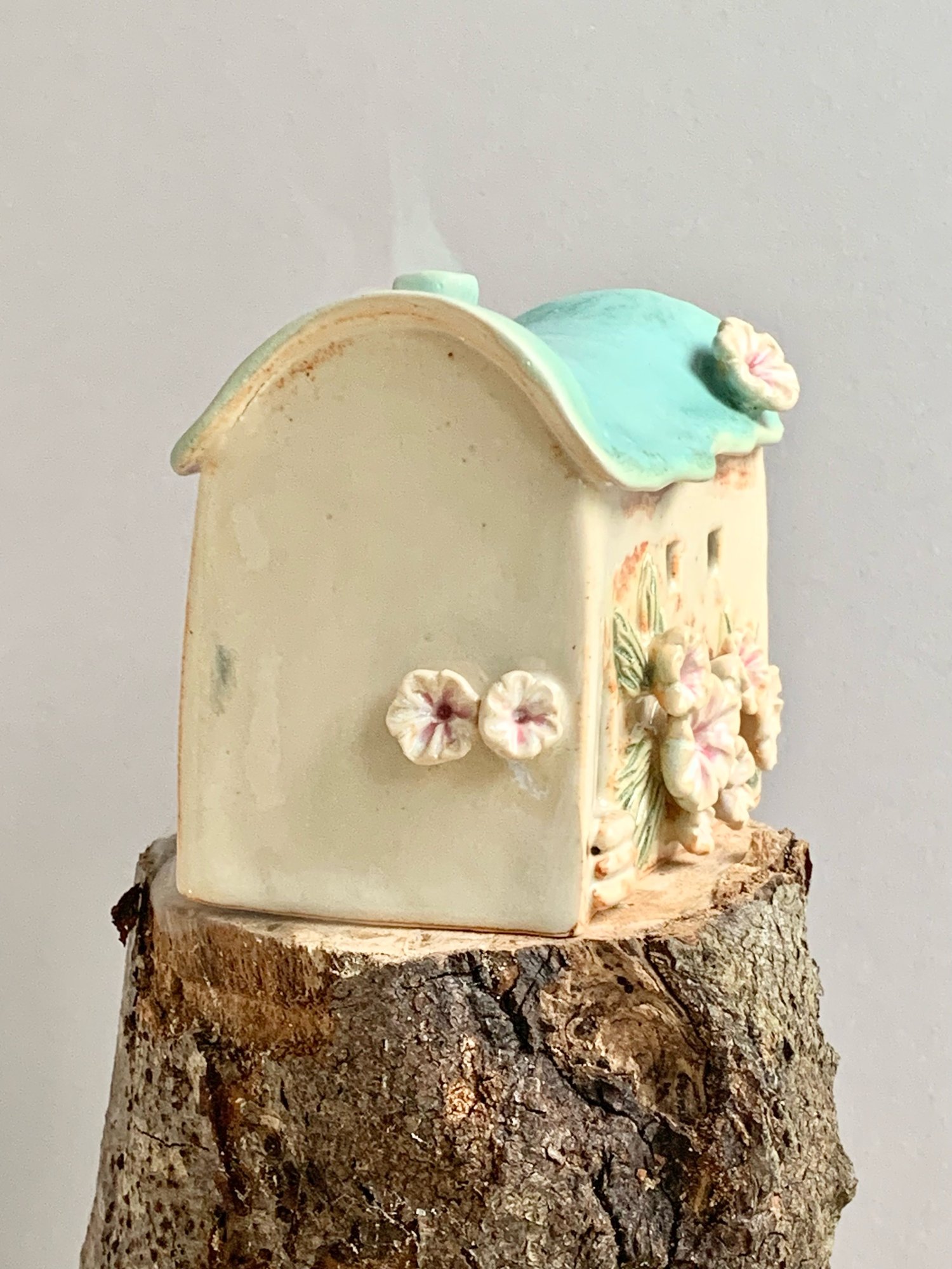 Image of Daisy  House 