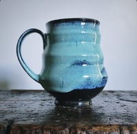 Image 3 of Lantern Mug in TURQUOISE