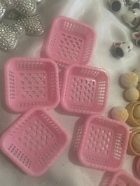 pink bin charm