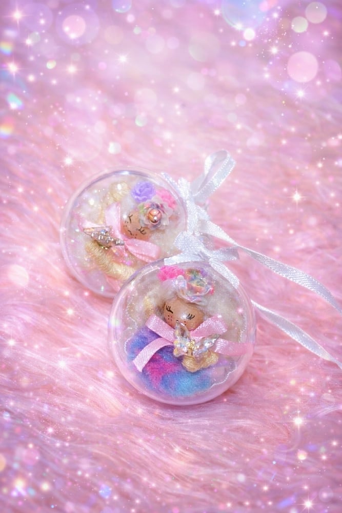 Image of NEW - Teeny Pom baubles 