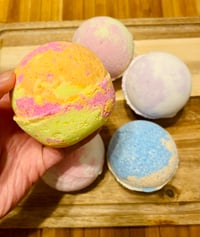 Image 3 of Color Splash Bath Bomb Collection