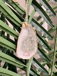Image 1 of Christmas Tree Mini Oyster Shell Ornament