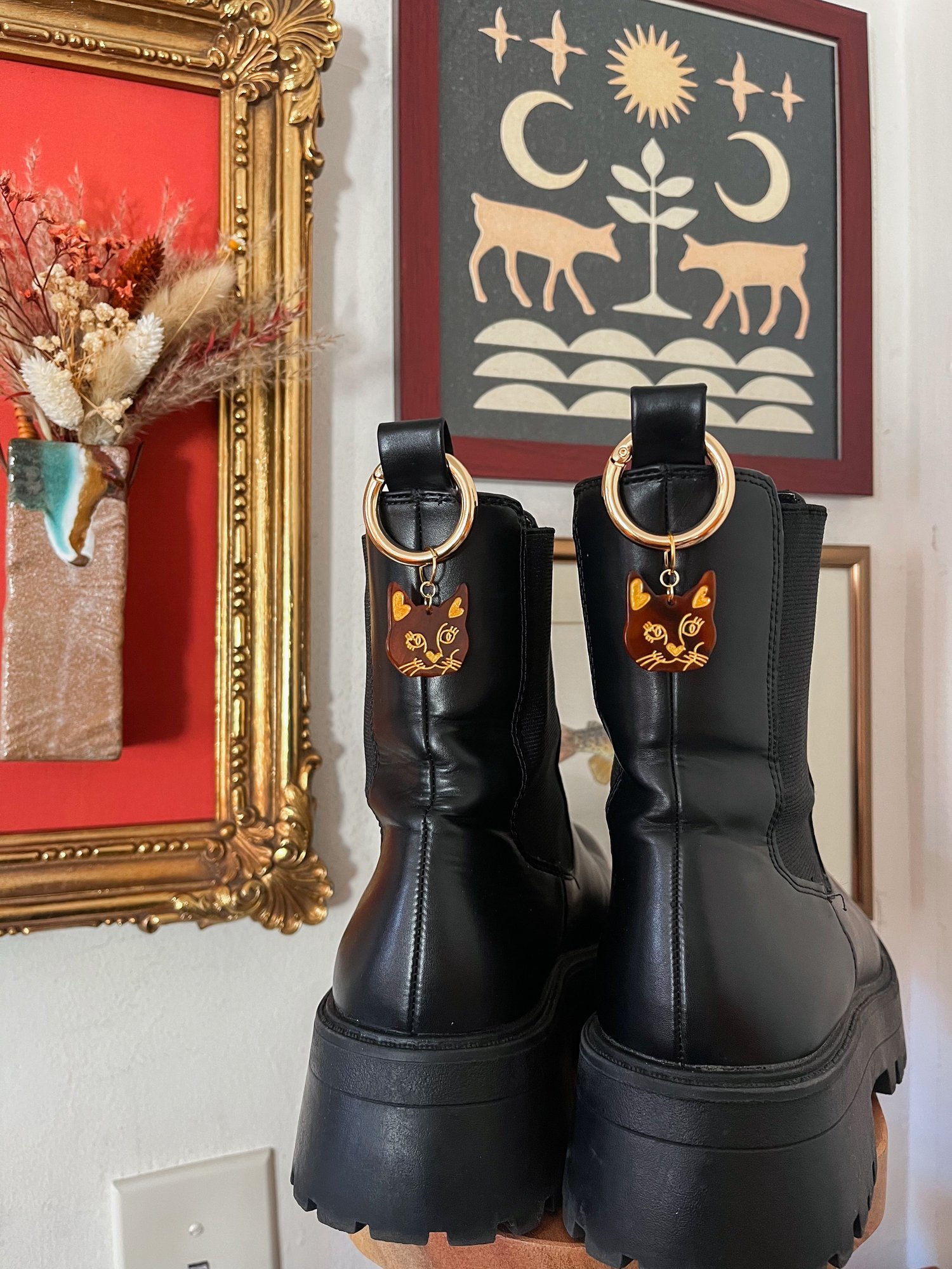 Image of cat boot charms