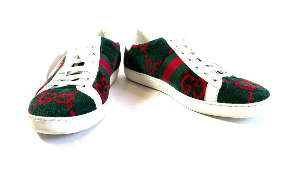 Image of Gucci Size 39 Sneakers 674-4004