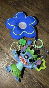 Image 2 of Hula Stitch