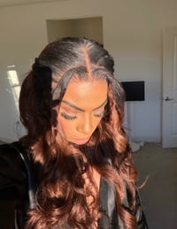 Image 3 of 20 inch OMBRE COARSE YAKI HD lace front wig 