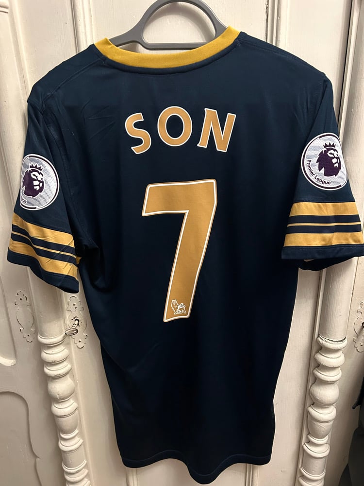 Image of Tottenham Hotspur “SON 7” 2016/17 Away Shirt + PL patches (M)