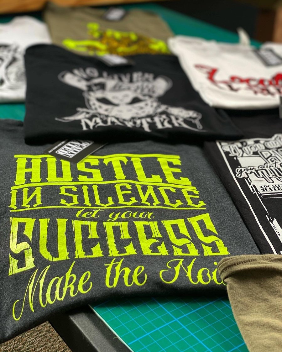 Image of Hustle in Silence T-shirts 