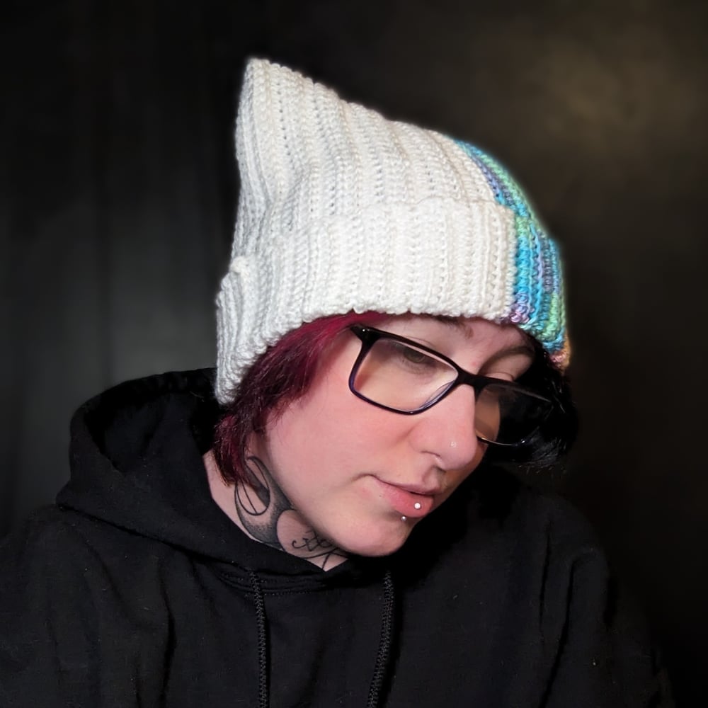 Image of Marshmallow Flump Ribbed Cat Beanie