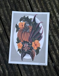 Pumpkin bat 