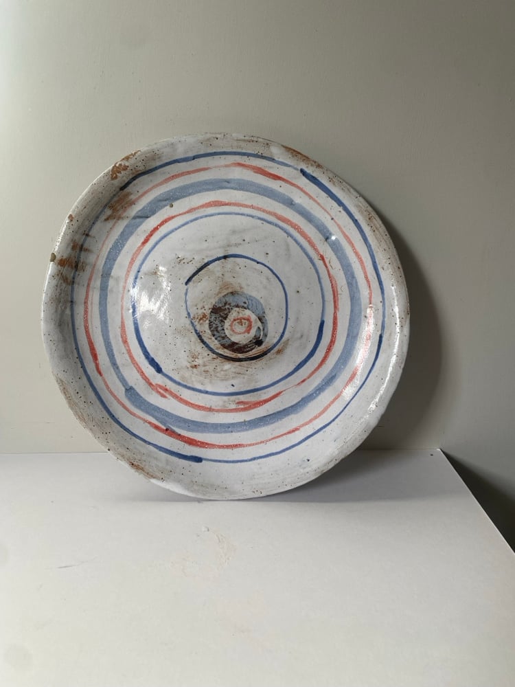 Plate of irregular circles  Image 3