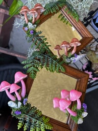 Image 3 of Small mushroom mirror LED