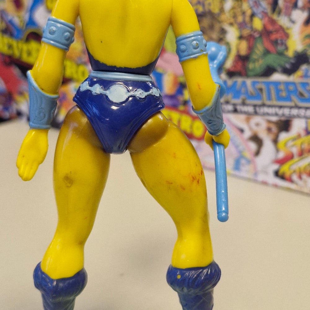 Image of Vintage Masters of the Universe Evil-Lyn Action Figure with Staff & Stand – Original 1980s MOTU