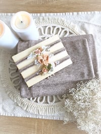 Image 3 of fond + wrap + headband taupe marbré