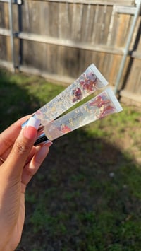 Image 2 of Clear kiss squeeze tube